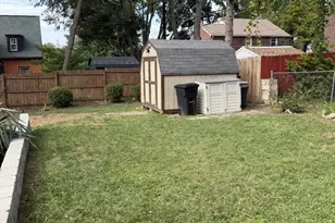 635 Lukens Ave, Upper Darby, PA 19082 - Photo 25