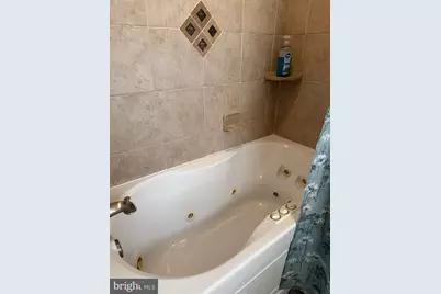 635 Lukens Ave, Upper Darby, PA 19082 - Photo 19