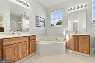 150 E Foxchase Ln, Glen Mills, PA 19342 - Photo 15