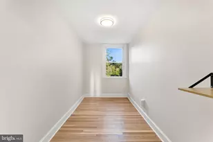 105 N Bishop Ave, Clifton Heights, PA 19018 - Photo 11