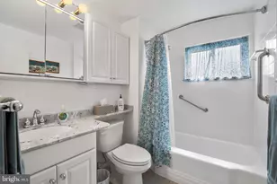 1039 11th Ave, Folsom, PA 19033 - Photo 17