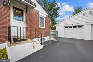 1039 11th Ave, Folsom, PA 19033 - Photo 3