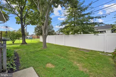 1039 11th Avenue, Folsom, PA 19033 - Photo 25