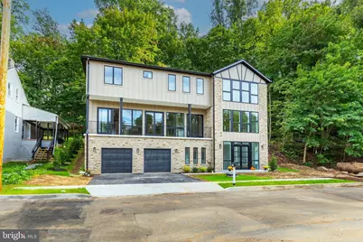 810 Maple Lane, Aston, PA 19014 - Photo 1