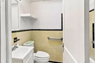 927 Fariston Dr, Drexel Hill, PA 19026 - Photo 7
