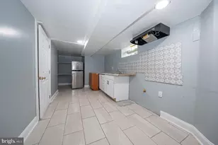 7201 Wayne Ave, Upper Darby, PA 19082 - Photo 31