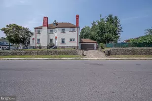7201 Wayne Ave, Upper Darby, PA 19082 - Photo 37