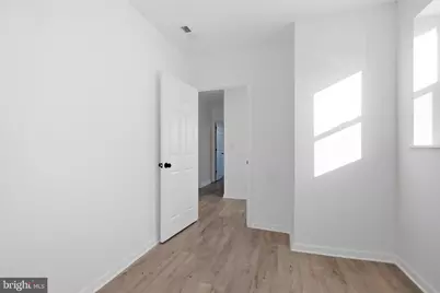 29 Chestnut Street, Marcus Hook, PA 19061 - Photo 13