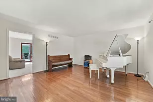 1814 Lynnewood Dr, Havertown, PA 19083 - Photo 5