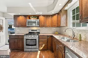 1814 Lynnewood Dr, Havertown, PA 19083 - Photo 9