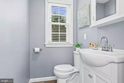 244 W Hathaway Lane, Ardmore, PA 19003 - Photo 21