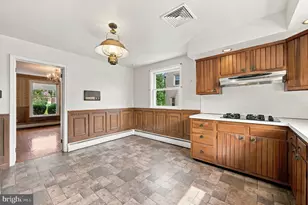 1411 Dorchester Rd, Havertown, PA 19083 - Photo 11
