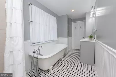 82 2nd Avenue, Broomall, PA 19008 - Photo 9