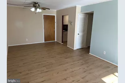 33 W Chester Pike #E8, Ridley Park, PA 19078 - Photo 35