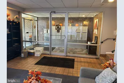 33 W Chester Pike #E8, Ridley Park, PA 19078 - Photo 7