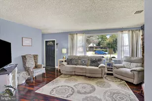 2116 Boxwood Dr, Broomall, PA 19008 - Photo 7