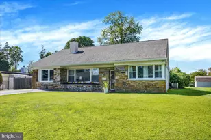 2116 Boxwood Dr, Broomall, PA 19008 - Photo 3