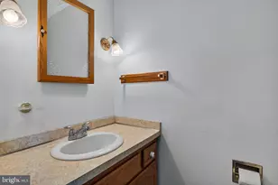 1610 Nicole Dr, Garnet Valley, PA 19060 - Photo 23