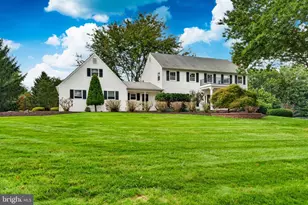 1610 Nicole Dr, Garnet Valley, PA 19060 - Photo 5