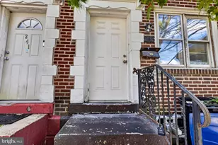 243 W 22nd St, Chester, PA 19013 - Photo 1