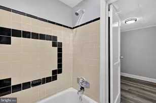 331 W 21st St, Chester, PA 19013 - Photo 17
