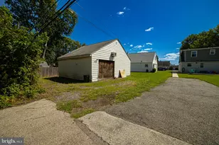 2213 Pershing Ave, Morton, PA 19070 - Photo 23