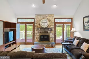 1 Thistle Ln, Media, PA 19063 - Photo 9