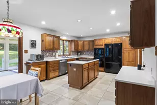 1 Thistle Ln, Media, PA 19063 - Photo 15