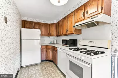 282 N Oak Avenue, Clifton Heights, PA 19018 - Photo 9