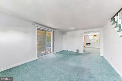 282 N Oak Avenue, Clifton Heights, PA 19018 - Photo 3