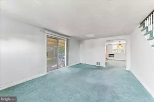 282 N Oak Ave, Clifton Heights, PA 19018 - Photo 3