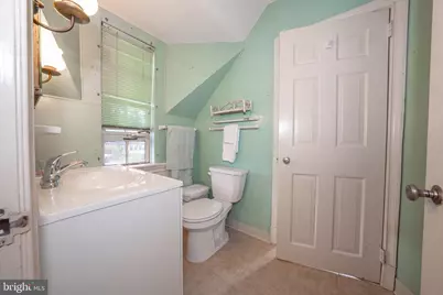 99 W Greenwood Avenue, Lansdowne, PA 19050 - Photo 53