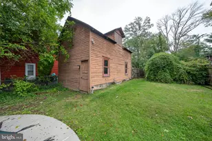 99 W Greenwood Ave, Lansdowne, PA 19050 - Photo 59