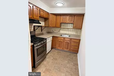 1404 Powell Road, Brookhaven, PA 19015 - Photo 5