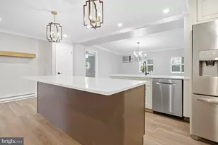 705 Hedgerow Dr, Broomall, PA 19008 - Photo 13