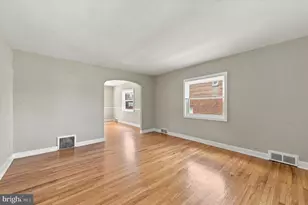 1030 Agnew Dr, Drexel Hill, PA 19026 - Photo 3