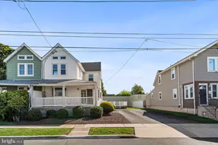 213 Saude Ave, Essington, PA 19029 - Photo 3