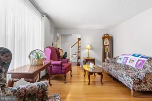 45 Evergreen Ave, Broomall, PA 19008 - Photo 11