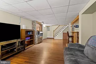 45 Evergreen Ave, Broomall, PA 19008 - Photo 37