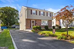 45 Evergreen Ave, Broomall, PA 19008 - Photo 1
