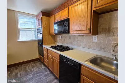 615 W 14th Street, Chester, PA 19013 - Photo 7