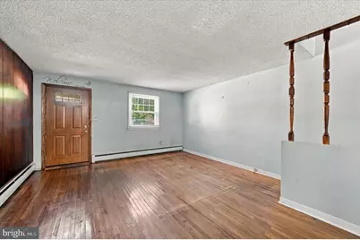 306 Collingdale Avenue, Darby, PA 19023 - Photo 7
