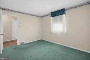 245 Talbot Dr, Broomall, PA 19008 - Photo 11