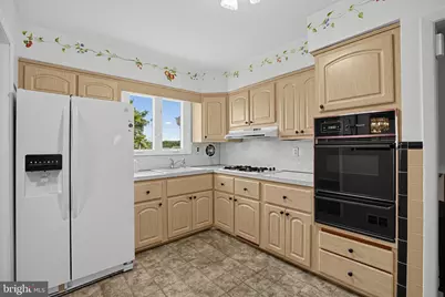 245 Talbot Drive, Broomall, PA 19008 - Photo 5