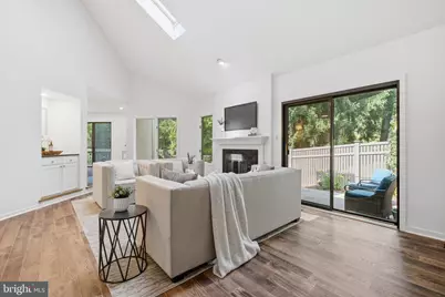 138 Montrose Avenue #26, Bryn Mawr, PA 19010 - Photo 3