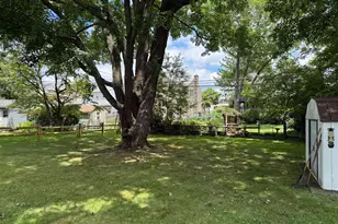 23 W Woodland Ave, Springfield, PA 19064 - Photo 25