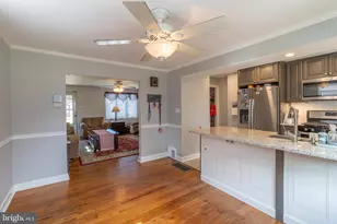 526 Jansen Ave, Essington, PA 19029 - Photo 5