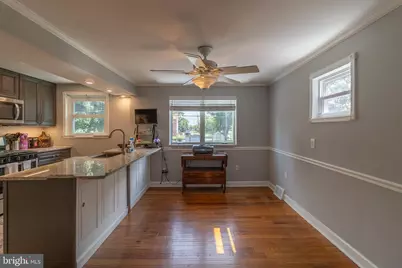 526 Jansen Avenue, Essington, PA 19029 - Photo 3
