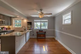 526 Jansen Ave, Essington, PA 19029 - Photo 3