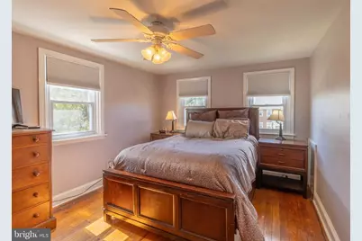 526 Jansen Avenue, Essington, PA 19029 - Photo 9